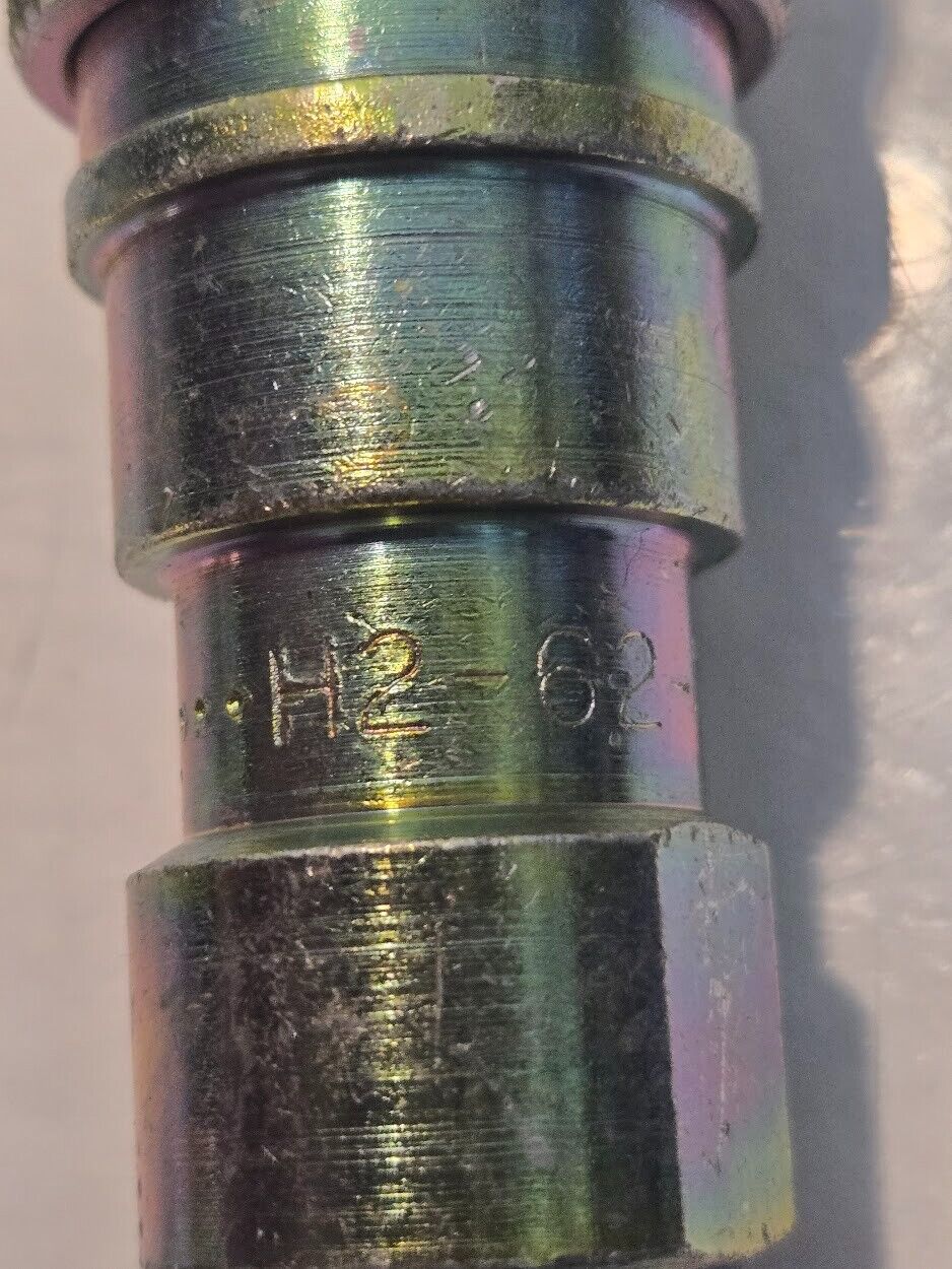 3 Quantity of Parker 60 Series H2-62-T6 Hydraulic Quick Connect Fittings (3 Qty)