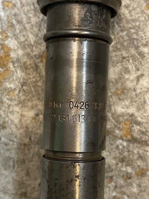 Fuel Injector 0432131613 | 04263302 | 7" Long