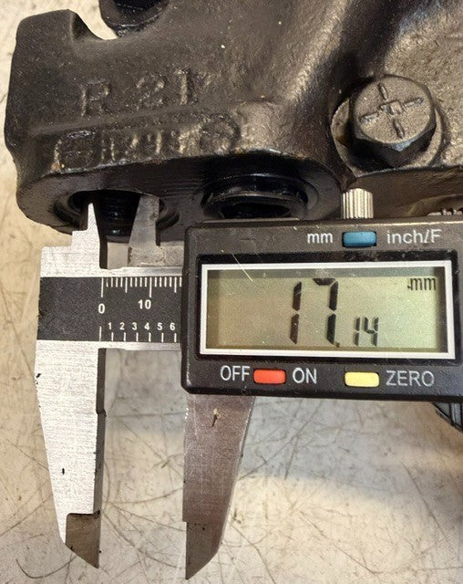 Eaton Remanufactued Cast-Iron Front Mount Power Steering Pump R21-H-298