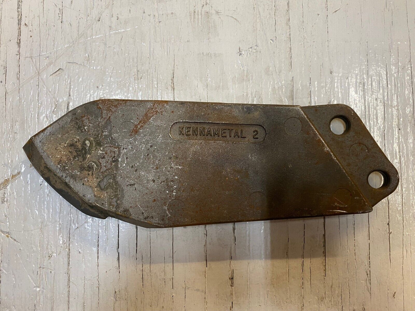 Kennametal Tungsten Carbide V-Slicer Knife for John Deere Pat. No. 5,159 985