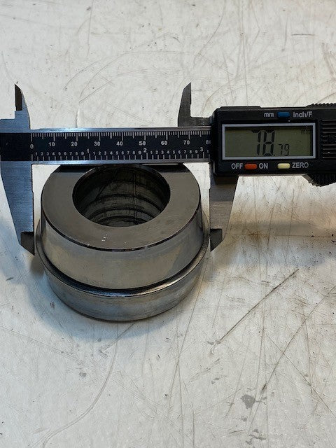 Needle Roller Axial Cylindrical Roller Bearing 215 F | 40x79x43mm