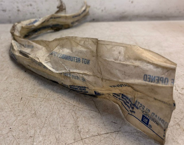 General Motors Fuel Vapor Emission Return Hose Assembly 03902763 Automotive Unit