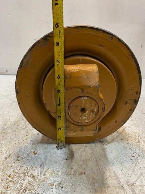 CNH Sinlge Flange Track Roller R33571 | 1535 | 7-3/4" Track Width 20mm Bore