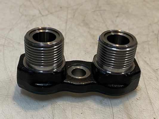 A/C Compressor Adapter Fitting 25mm Thread 14mm ID 3-1/8" L 1-1/4" W 1-1/2" H