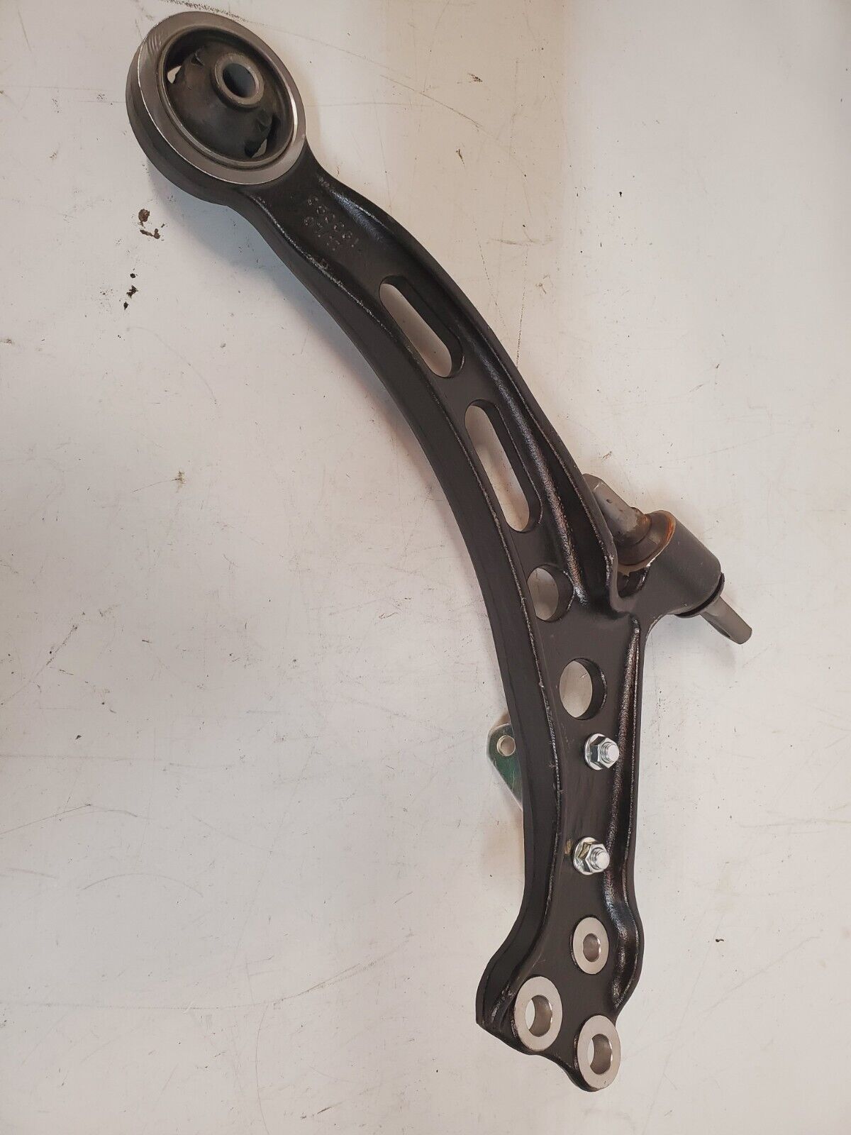 Front Left Lower Control Arm 05006L