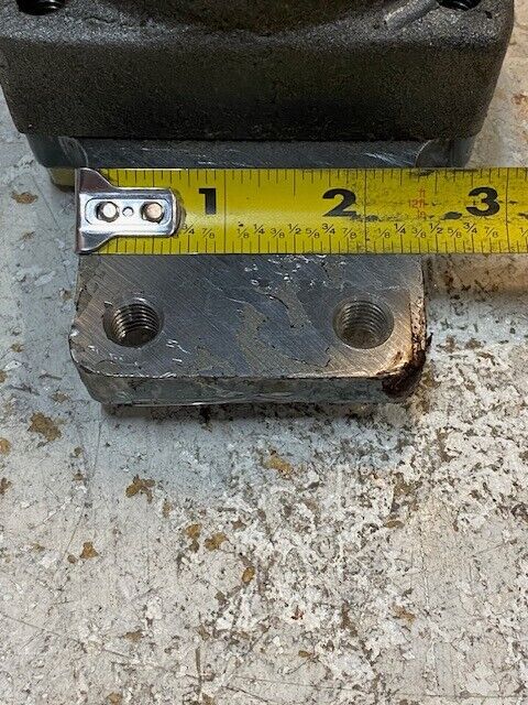 Center Swivel Joint for Bobcat Excavator 6PN966 8-1/2" Tall 5" Wide 76mm Top End