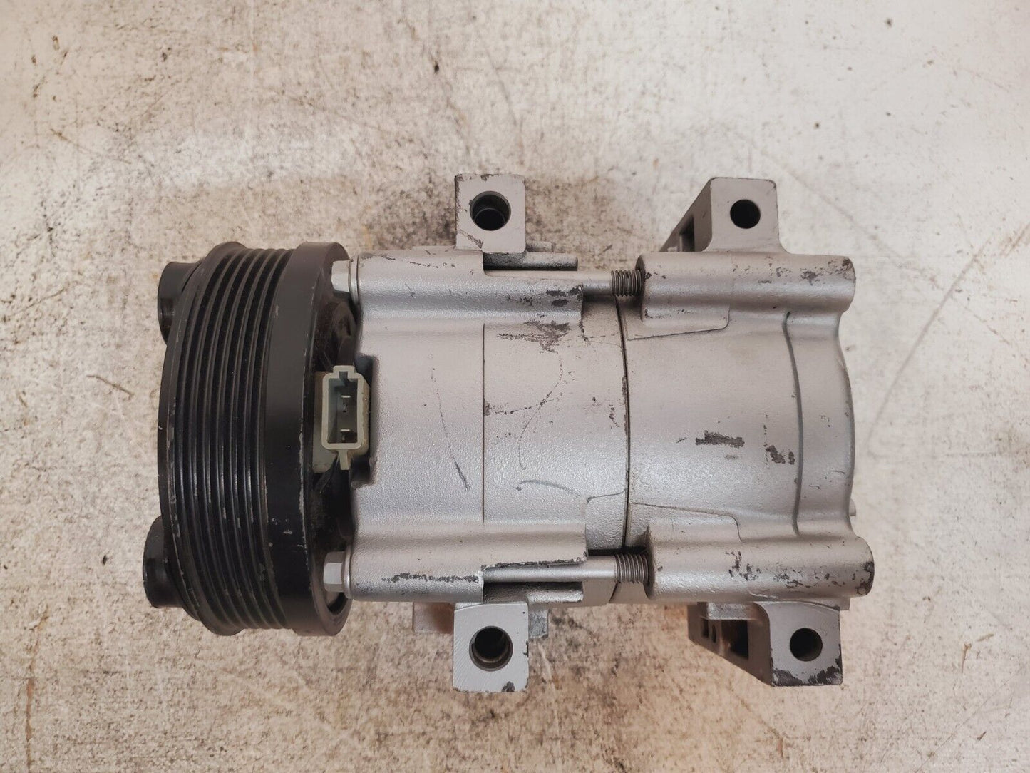 A/C Compressor 21707 | F20H-19D786-A0 | F20H-19D786-AO