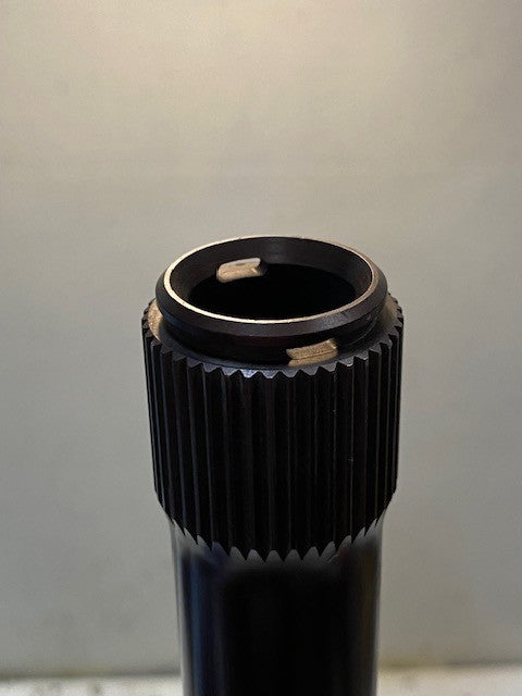 Floater Axle P/N 102913/NC, S/N 18368-305, 26-1/2" L 42-Spline 34mm OD 22mm ID