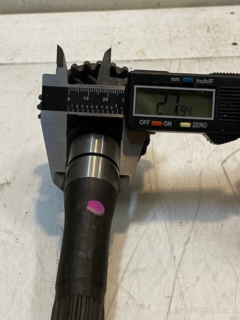 Input Shaft 8" Long 70mm OD 30-Teeth 15mm End 22mm Shaft 20-Spline