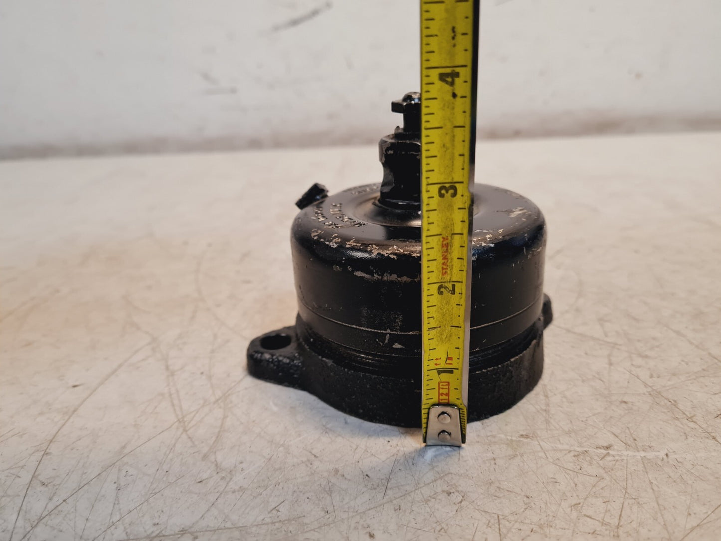 Shock Hex Valve Right Front 1426115-1499660 | PAT 1087017