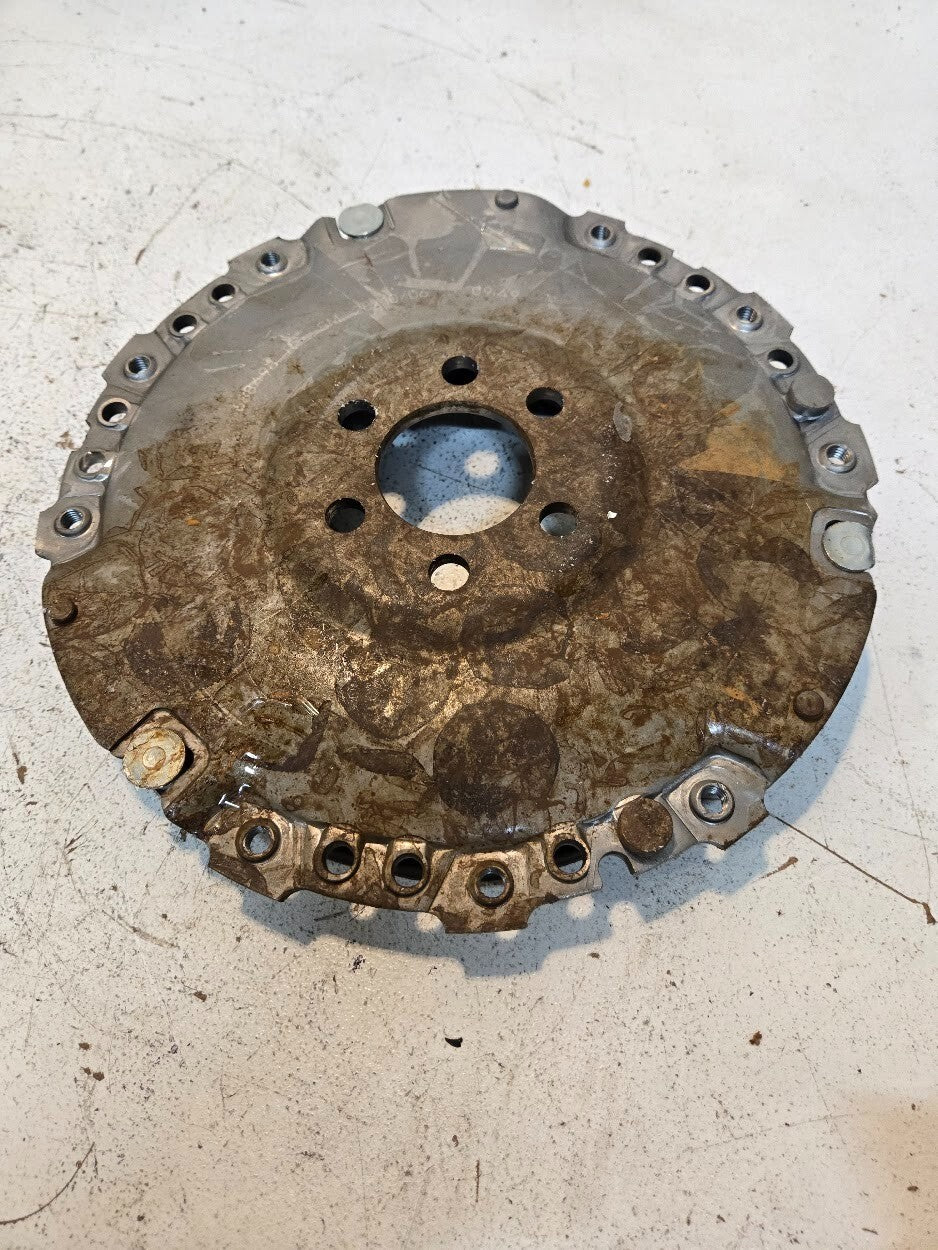 Clutch Kit 688498 R SM 28/10/06 09/49 for VW