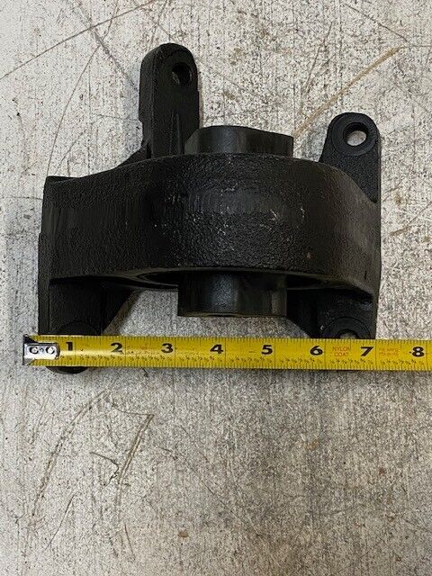 AMP Transmission Engine Motor Mount M-2791, 13mm Bore, 11mm Bolt Holes