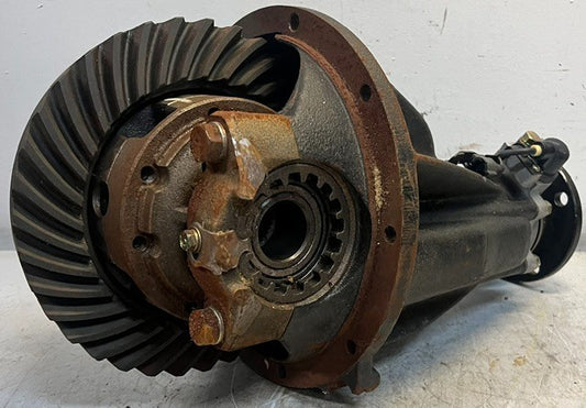 Differential 3rd Member Assembly 5N218A  Rear End Carrier Gear 38 Tooth