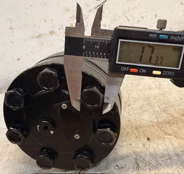 Low-Speed High-Torque Hydraulic Geroler Motor 7-1/2 In Industrial Fluid Unit