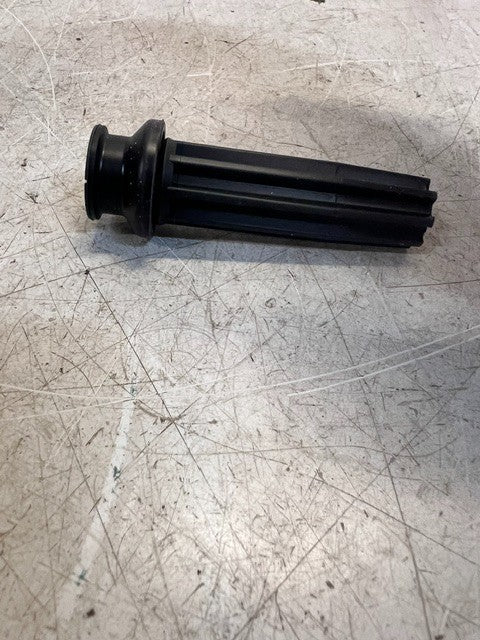 3 Quantity Standard motor Producs SPP171E Coil-on-Plug Boots (3Qty)