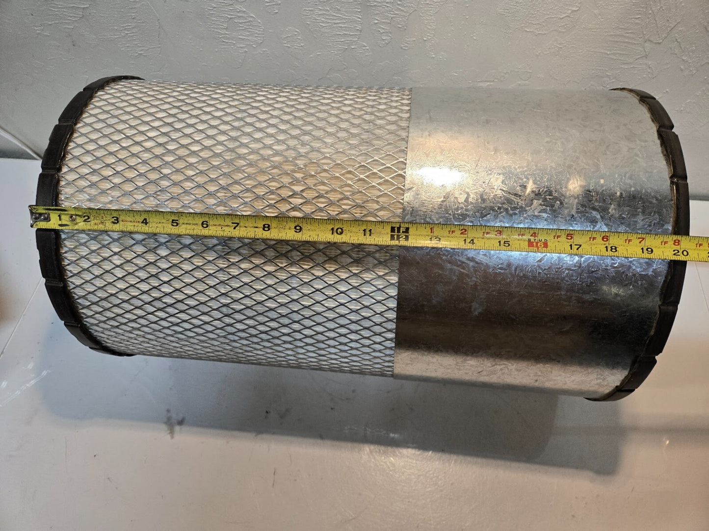 Fleetguard AF25454 Primary Magnum Air Filter 091541805 | 21" Tall 12" Diameter