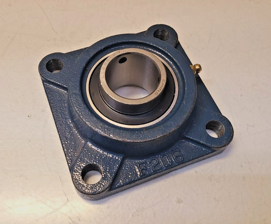 4-Bolt Flange Housing F206 | UC206-20 | 1-1/4"