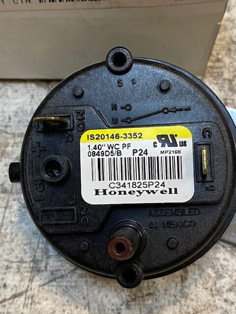 Service First SWT02523 | IS20146-3352 | C341825P24 Pressure Switch