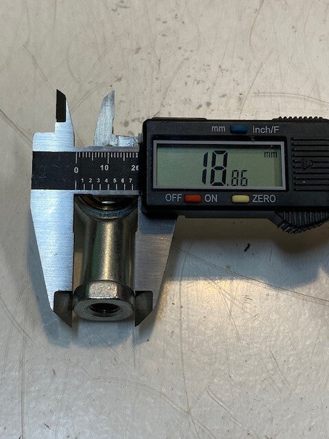 2 Quantity of Norgren QM/8025/32 Universal Piston Rod Mounting (2 Quantity)