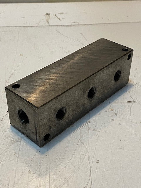 Daman Hydraulic Manifold Block 0212 DH1800304P 5-1/2" x 1-11/16" 11mm Top Holes
