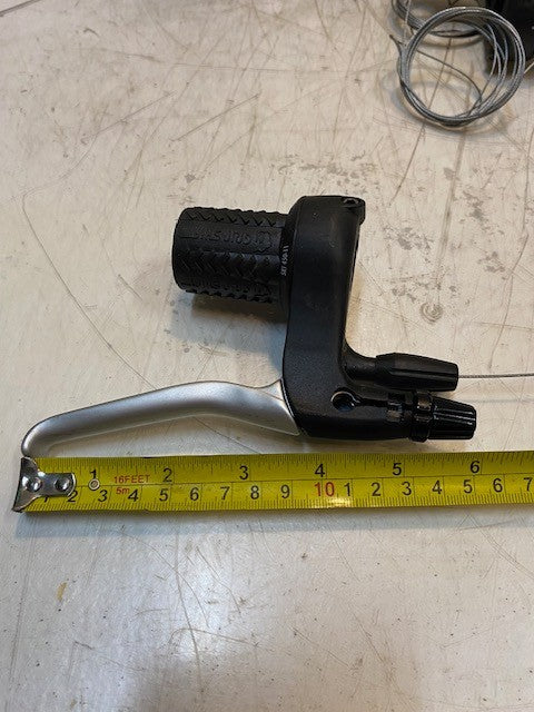 5 Quantity of SRAM SRT 450-11 3-Speed Grip Shifter & Brake Levers (5 Quantity)