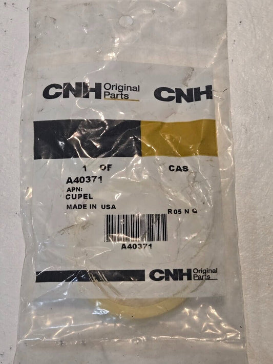 CNH A40371 Cupel for 680CK CASE Construction King Loader Backhoe | R 05 N Q