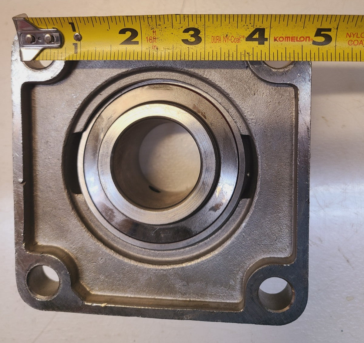 A&L  4-Bolt Flange Mounted Bearing SF208 | SSUC208-24