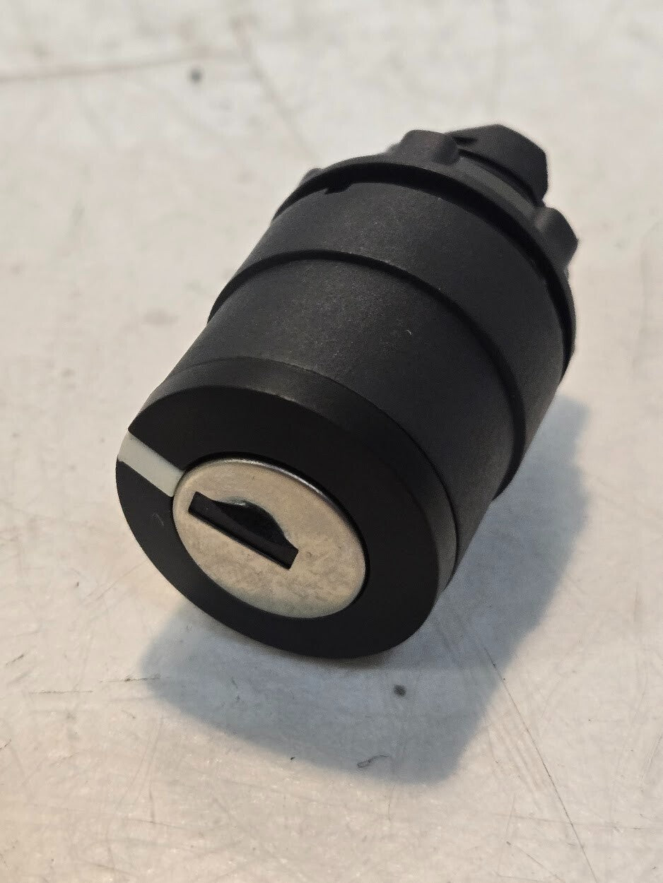 Telemecanique ZB5AG1 3-Position Spring Return Key Selector | 2 Keys | 0804