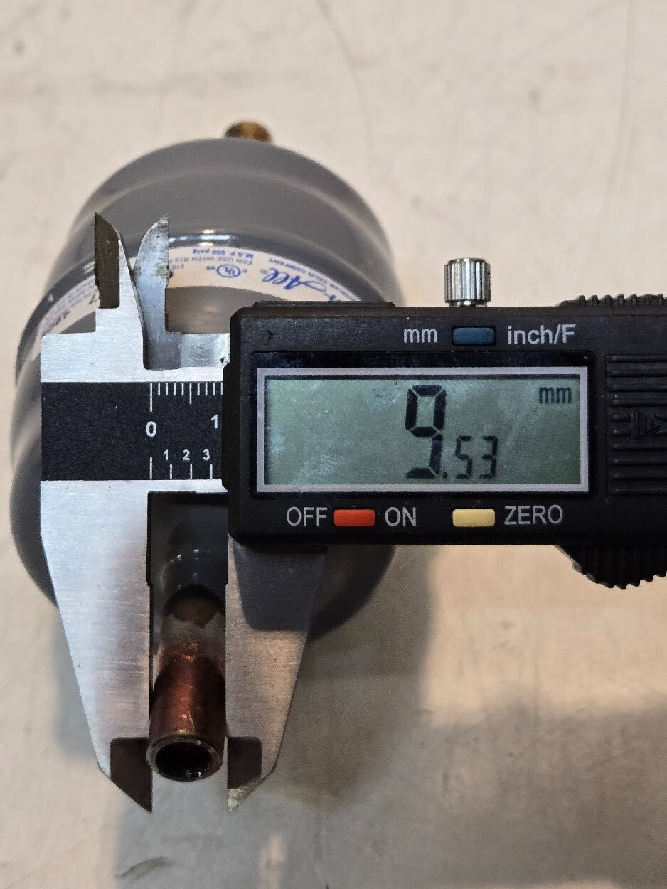 Sporlan Valve Catch-All C-05E87 4908 Refrigerant Filter-Drier 1/4" Inlet/Outlet