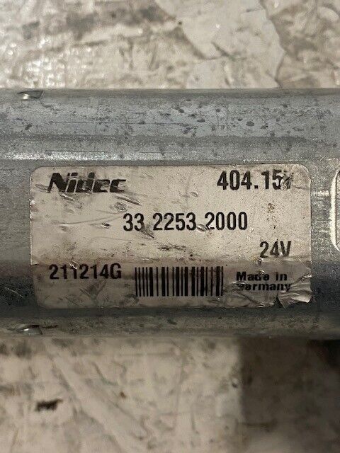 Nidec Worm Gear Motor 404.15V 33 2253 2000 24V 211214G