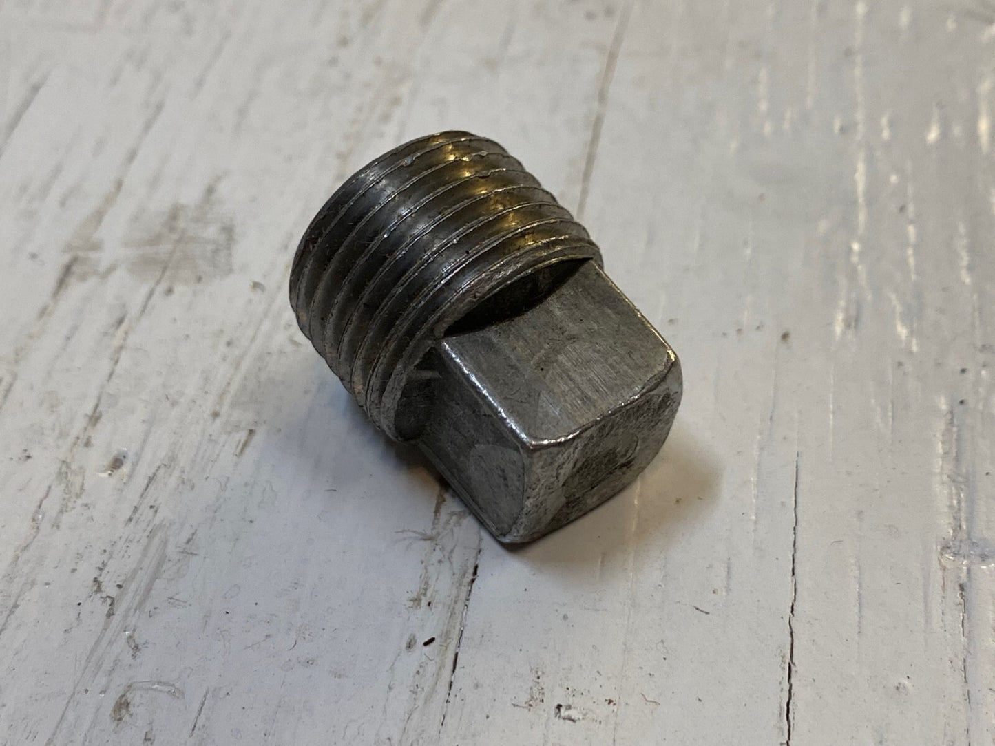 177 Malleable Iron Pipe Fitting 3/4" X 1/2” Square Head Plugs (177 qty)