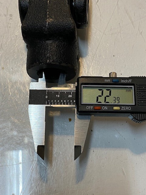 Joint Yoke Assembly 11E5 | 5" Long 22mm Bore