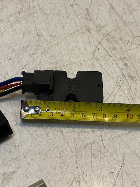 AC Blower Heater Fan Motor Resistor F011018536 | 0225454528 | 728085-100