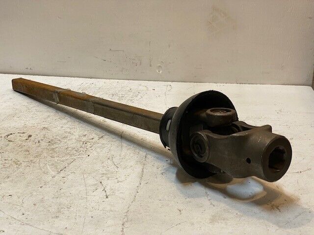 Neapco Axle Shaft 2102-AC-66 32" Long 30mm Square Shaft Dia. 34mm 6-Spline Bore