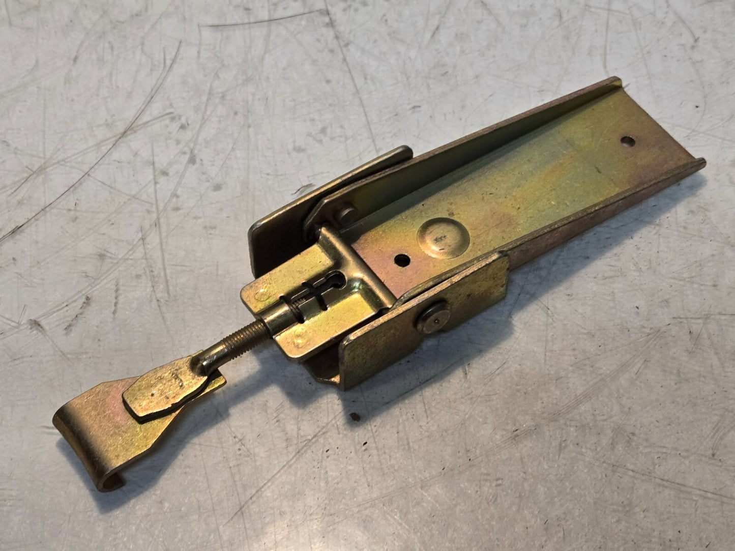 7 Quantity of GM Electromotive 1-08498896 Latches | 5" x 2" x 1" (7 Quantity)