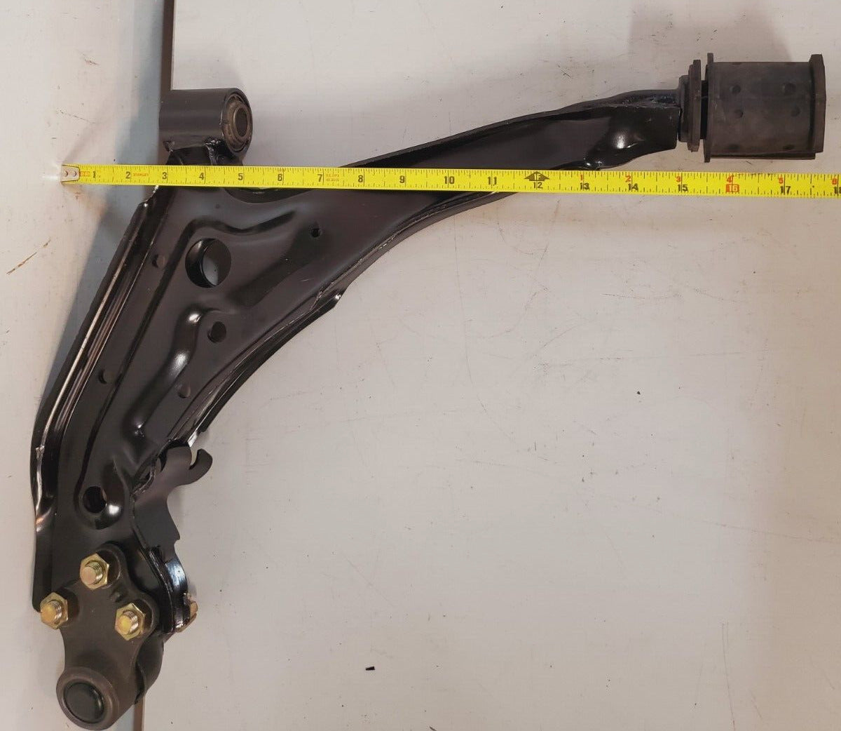 Suspension Control Arm MS20130 RH | MS20130RH