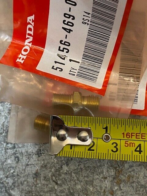 2 Quantity of Honda Air Valves 51456-469-013 (2 Quantity)