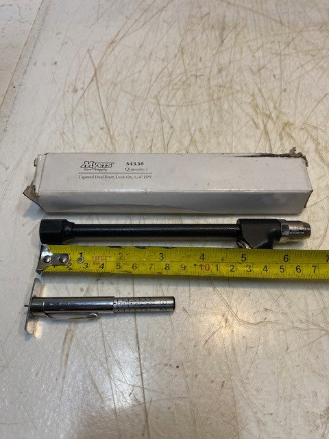 Myers 54336 Tapered Dual Foot Lock-On 1/4" FPT Closed Air Chuck Cap Tire Valve