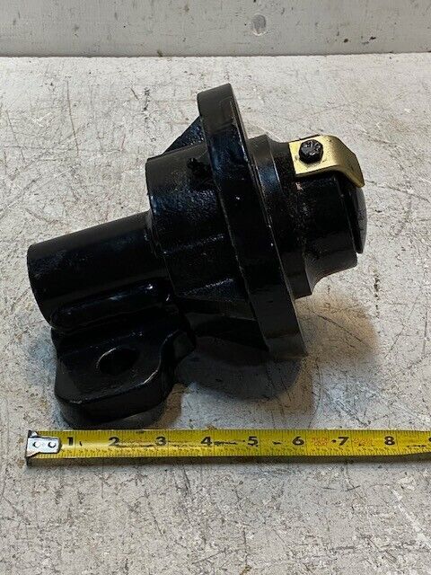 Spindle Assembly With Hub 20030012 | JA211 | 47428365 | BNJ27