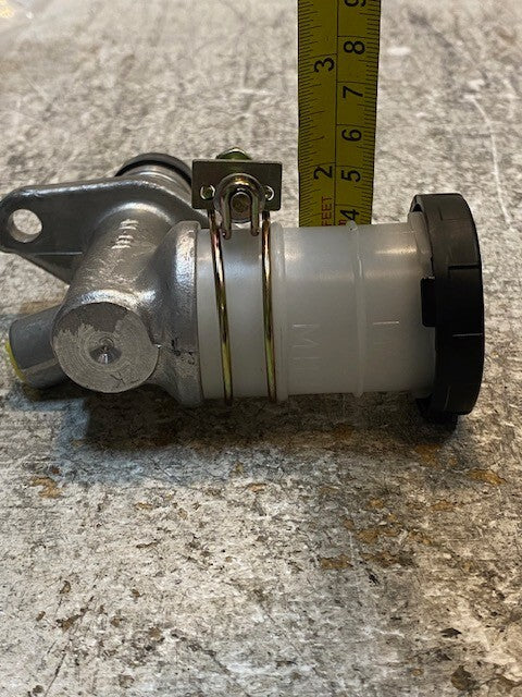 3 Quantity of Duralast CM1335 Clutch Master Cylinder AM-48A (3 Quantity)