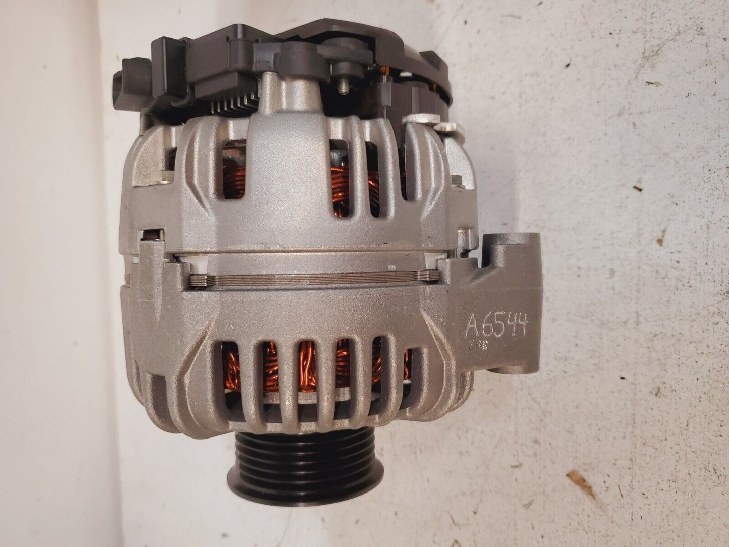 Bosch Alternator 01240AE2HB GT4159013