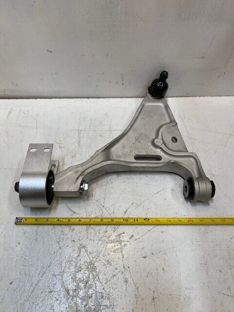 Front Lower Right Control Arm w/ Ball Joint for Buick Lucerne