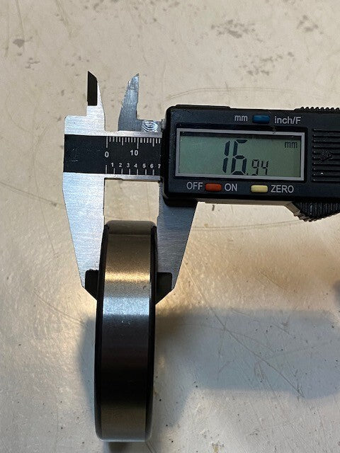 7 Quantity of FAG 6207C3 Bearings 72mm OD 35mm Bore 17mm Thick (7 Quantity)