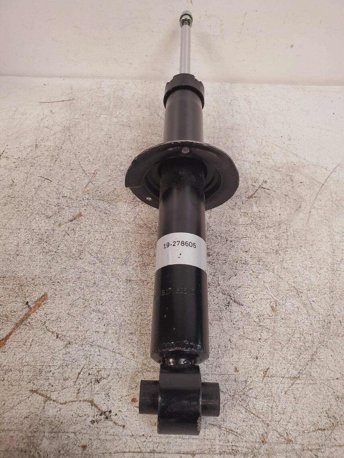 Upper and Lower Eye Mount Shock Absorber 19-278605 | 422219278605B0