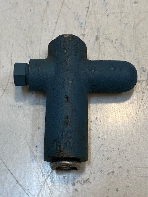 Hydraulic Relief Valve V13277 | 4-1/4" L 34mm Thick 4" W 28mm Thick
