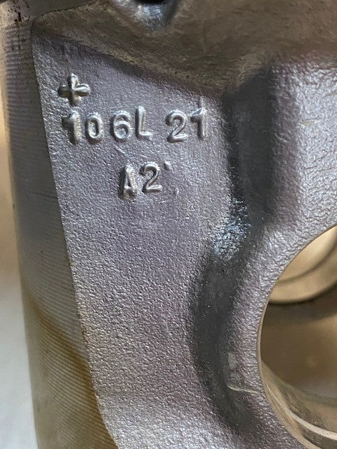 Piston Front RE505100 for John Deere | 106L21 A2 | 4" x 4" x 4" | 35mm Pin Hole