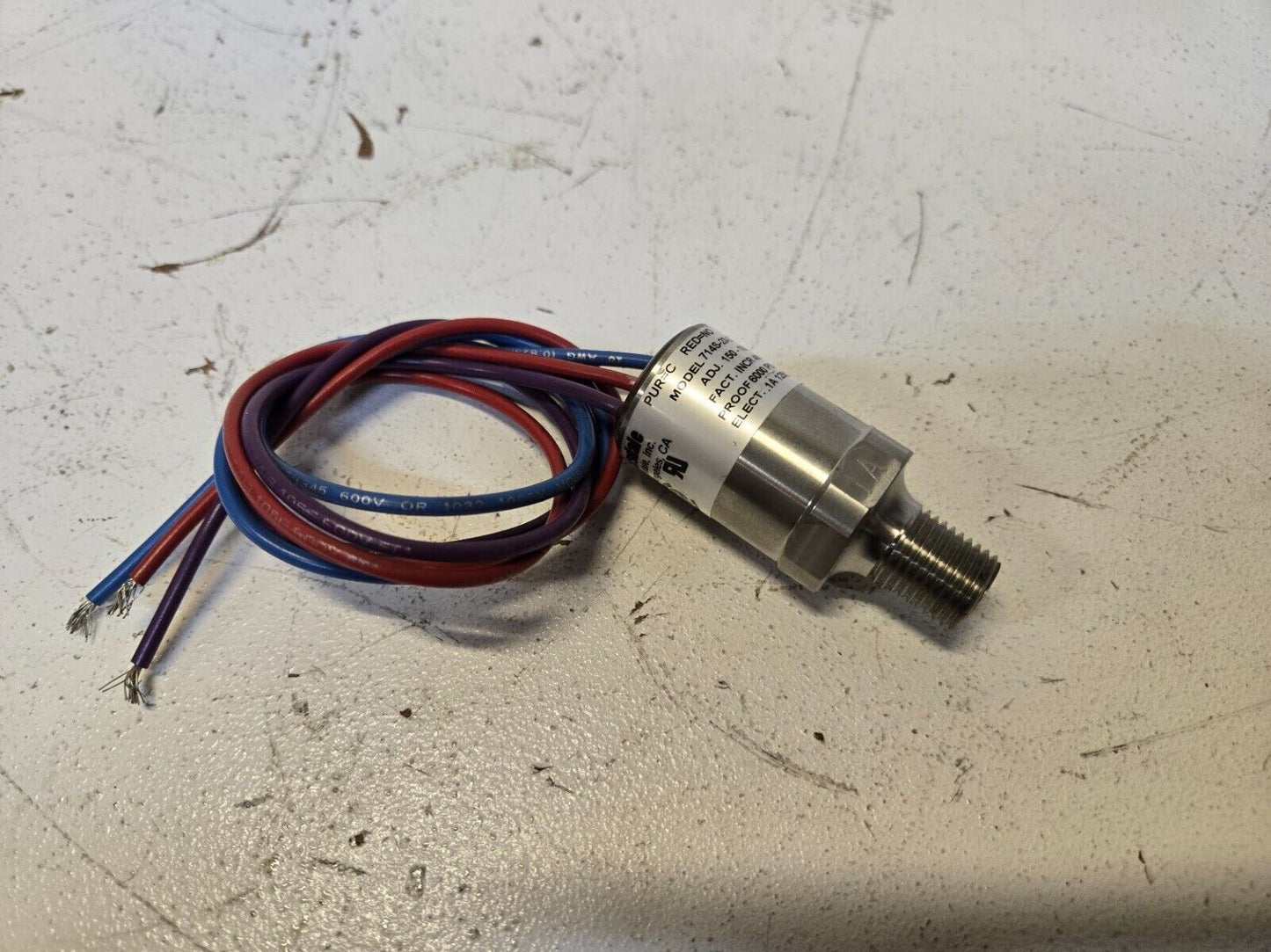 Barksdale 714S-23-2B-400R Hydraulic Pressure Sensor 150-1000 PSI