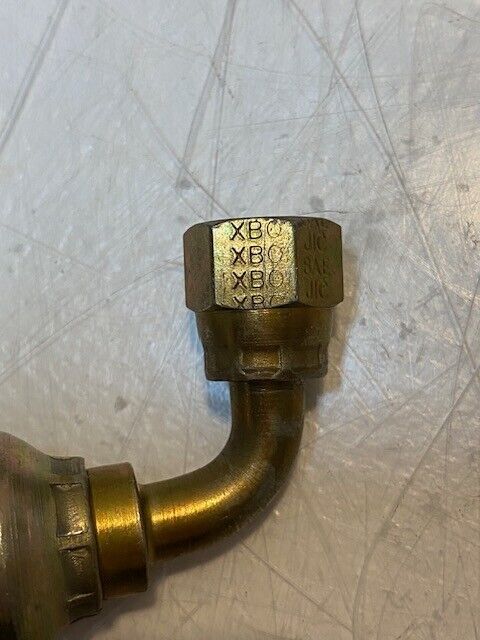 7 Quantity of Parker 1394344 Hydraulic Coupling Adapter Fittings (7 Quantity)