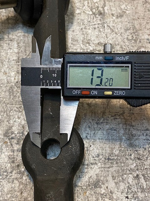 OER 20711 Tie Rod End 11-1/2" Long 25mm Thread 13mm Hole