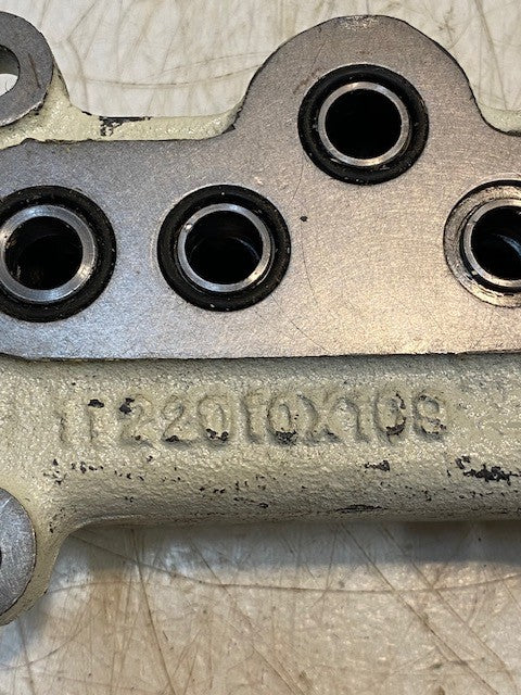 Hydraulic Master Cylinder Relief Valve Brake System 22010, UH03-3, 1122010X109